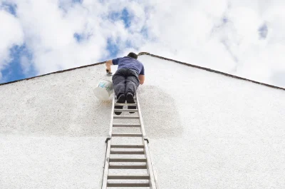 Peinture extérieure à Crouzilles — façades et ravalement